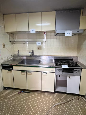 リフォーム前のキッチン