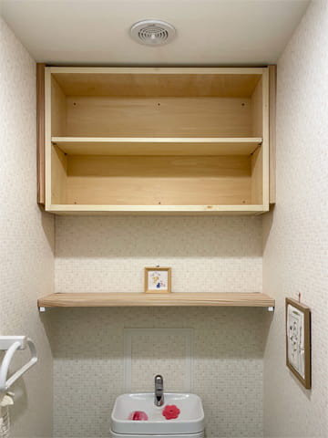トイレの収納棚